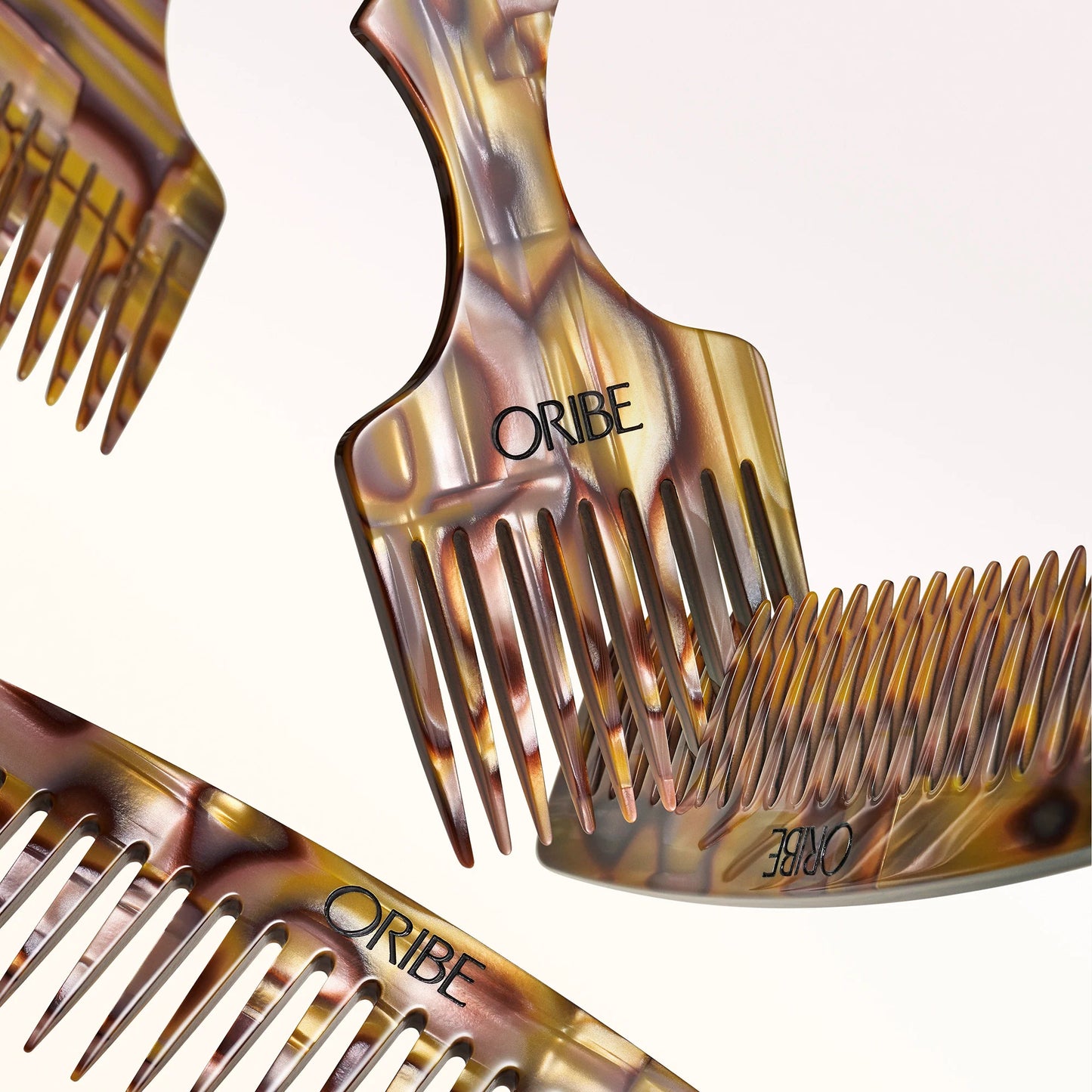 Italian Resin Hair Pick - Oribe