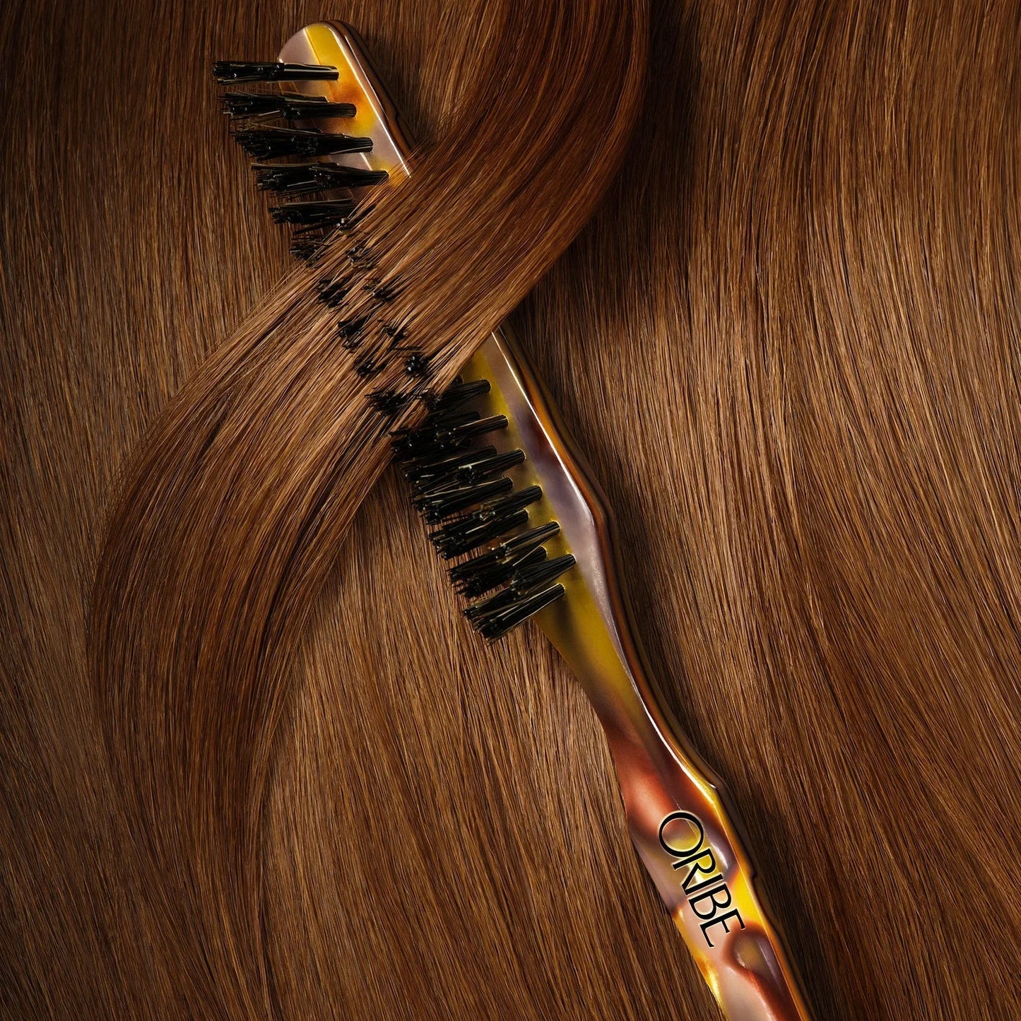 Italian Resin Teasing Brush - Oribe